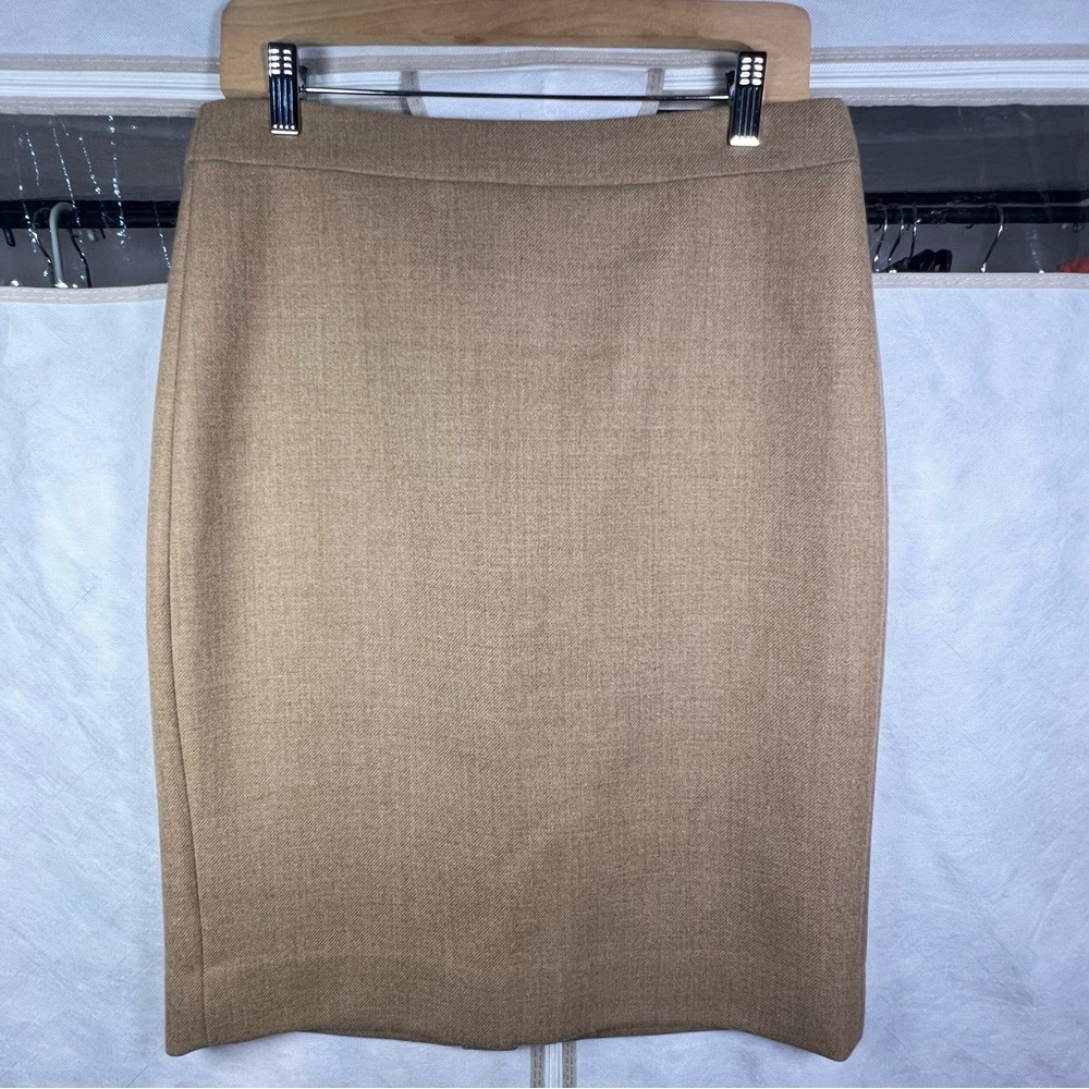 J.Crew No 2 Pencil 100% Wool Skirt In Like New Condition size 6